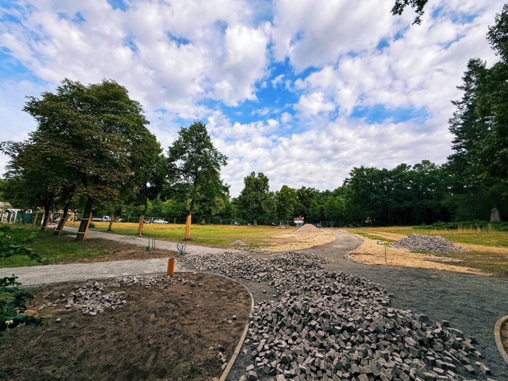 Der Friedhofsvorplatz in Wittenberge wird für die Landesgartenschau 2027 umgestaltet.