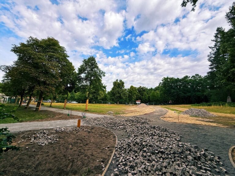 Der Friedhofsvorplatz in Wittenberge wird für die Landesgartenschau 2027 umgestaltet.