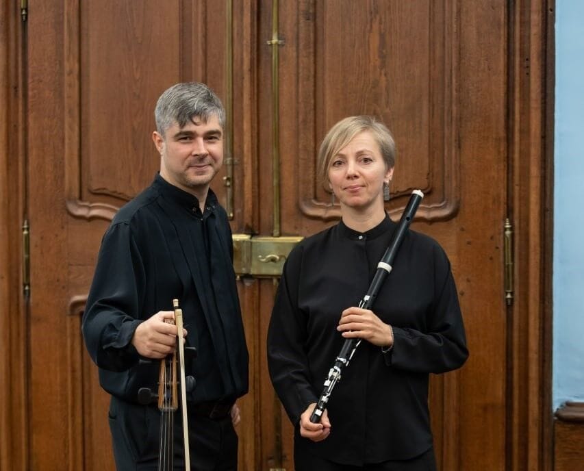 Polina Gorshkova (Traversflöte) und  Pavel Serbin (Viola da Gamba)