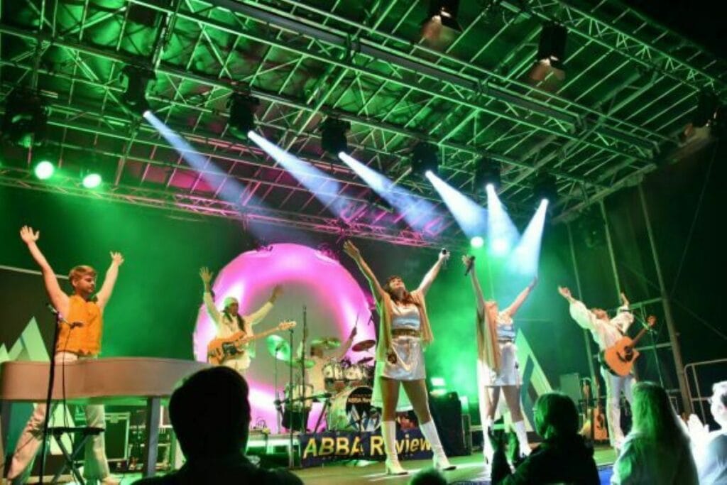 Waterloo - the Abba Show